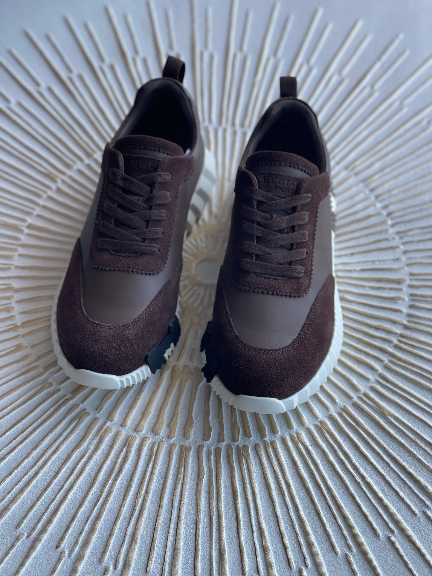 Hermès Bouncing Sneaker in Beige/Natural – Lightweight Suede & Mesh Urban Sneaker”