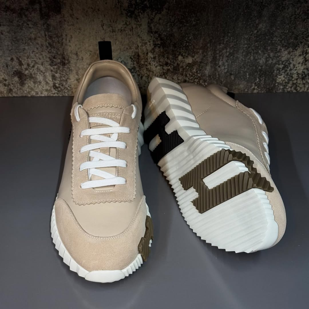 Hermés Bouncing Sneakers in Beige Technical Mesh and Suede