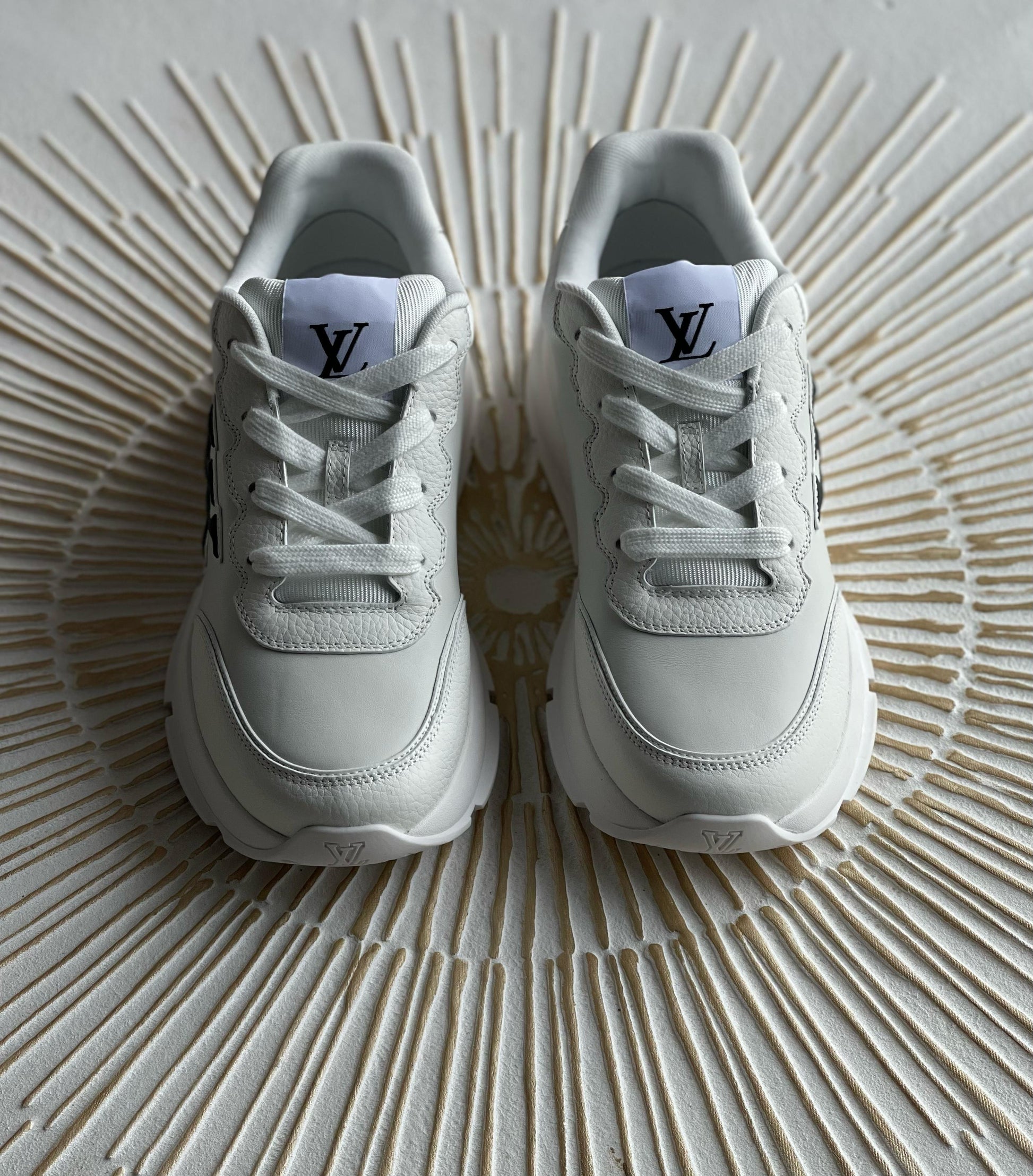 Louis Vuitton LV Classic Sneaker – Smooth Calf Leather (Style 1AHTJ, Men’s)