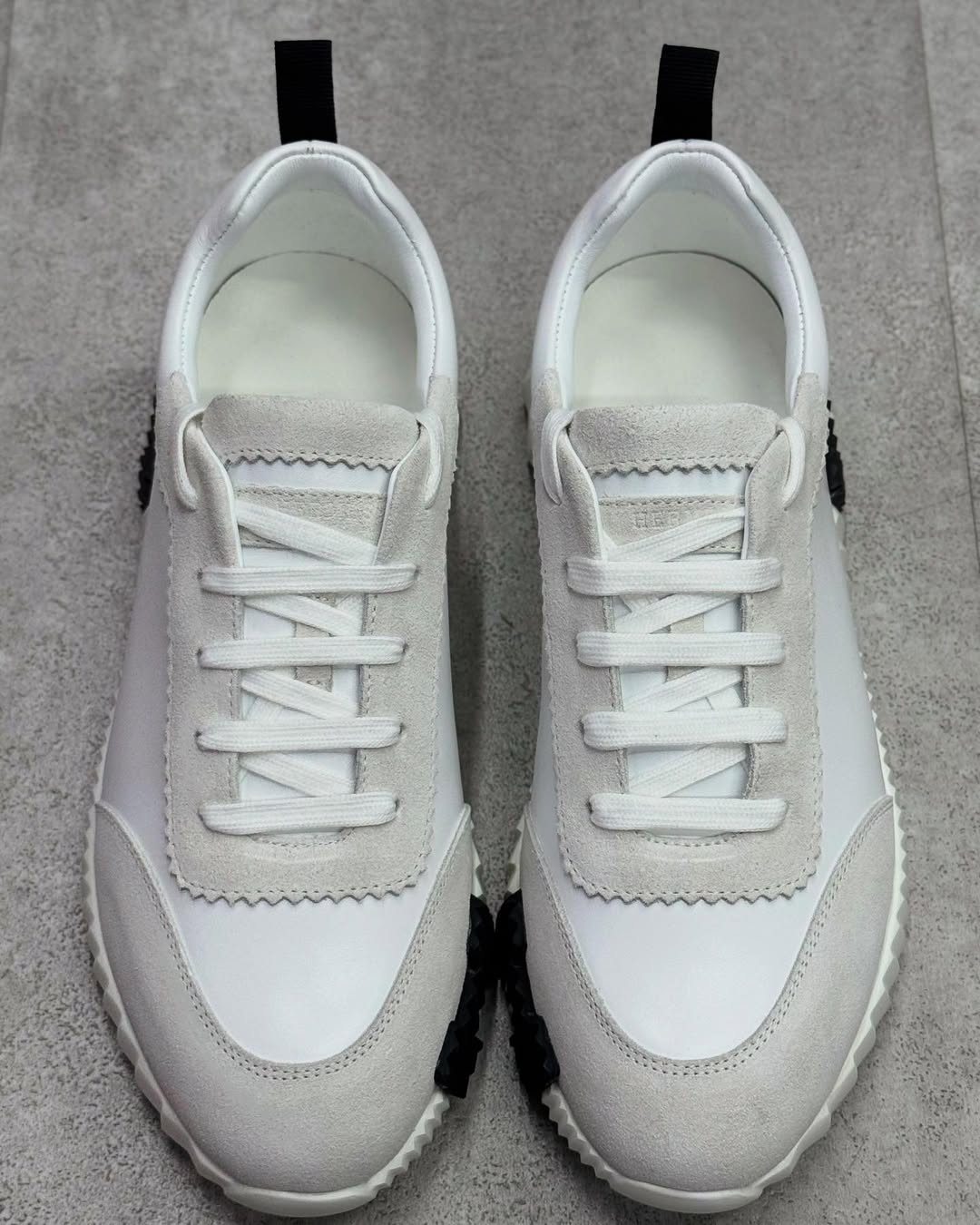 Hermés Bouncing Sneaker in Calfskin and Suede Goatskin