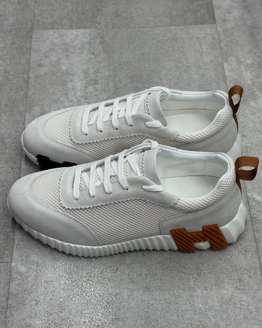 Hermés Bouncing Sneakers