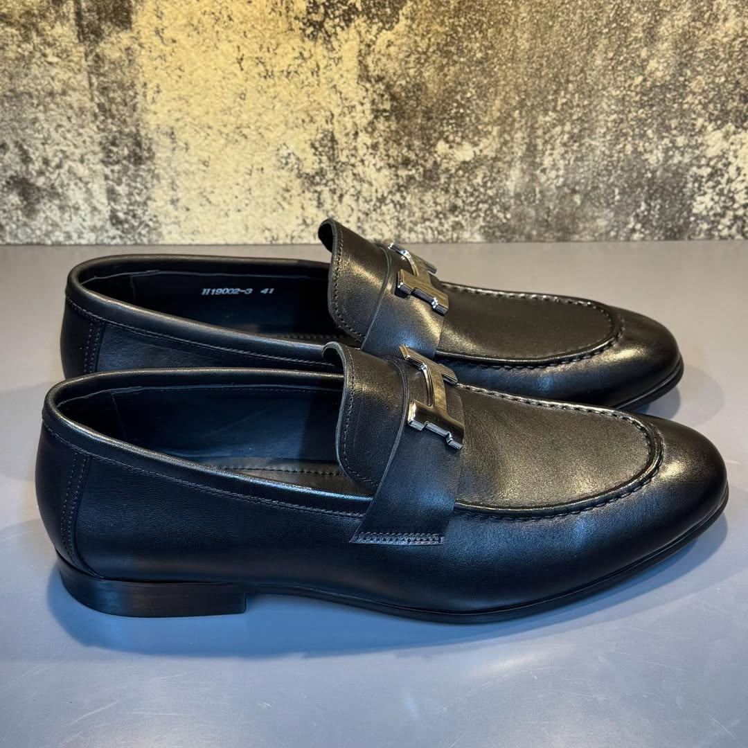 Hermés Paris Loafers Black For Men