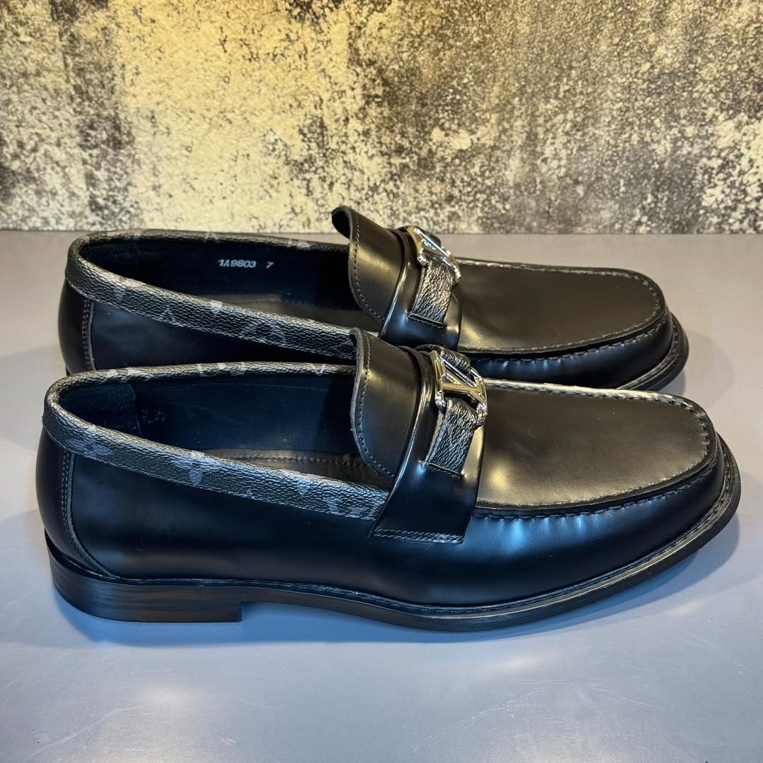 Louis Vuitton Major Loafer