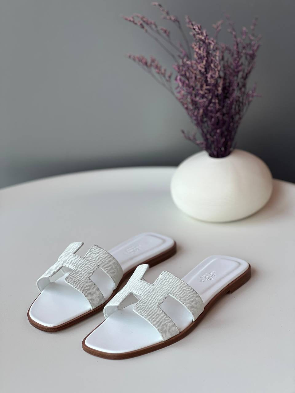 Hermés Oran Sandal in White