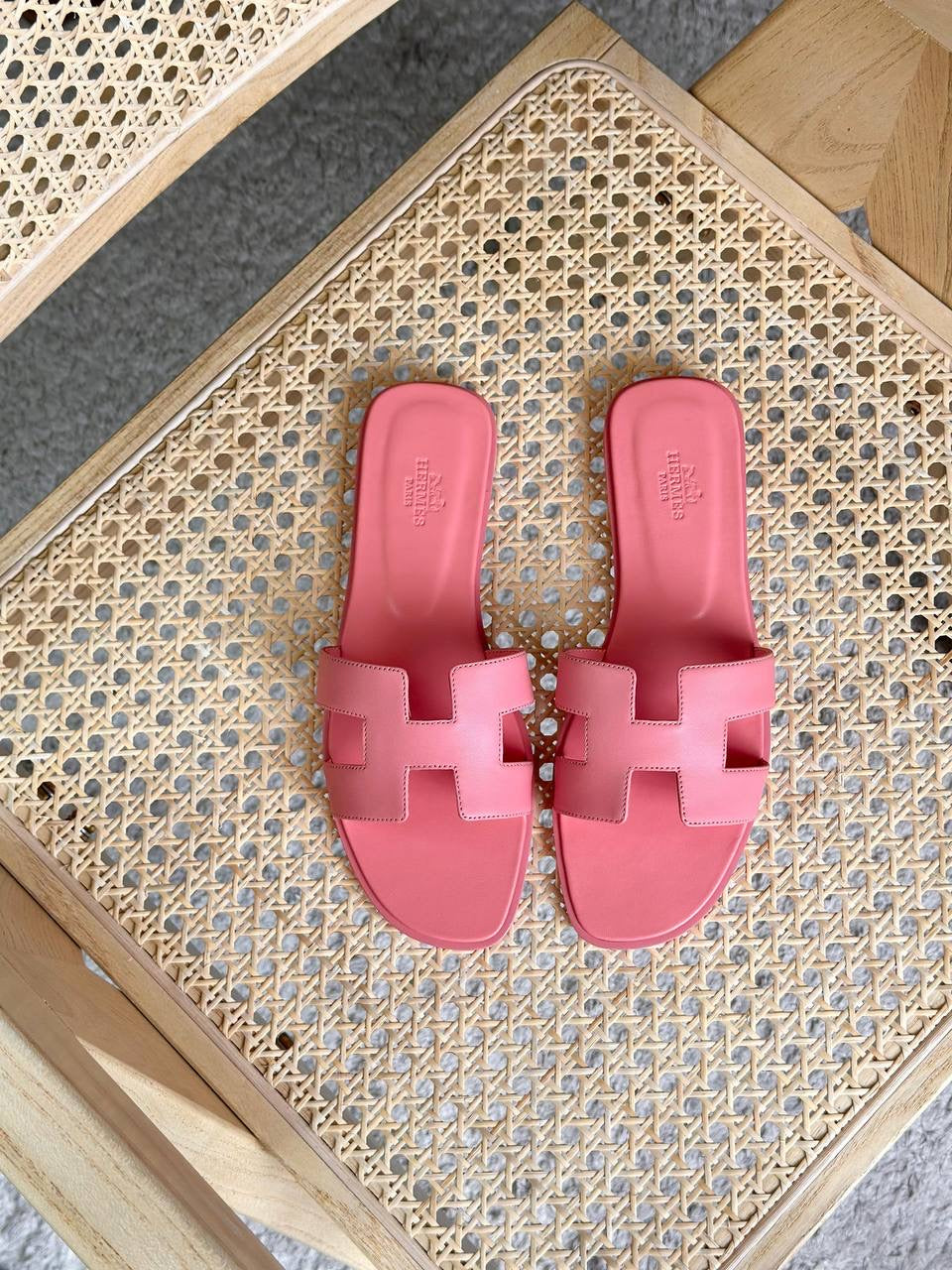 Oran Leather Mules Hermés Pink