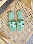 Oran Leather Mules Hermés Green